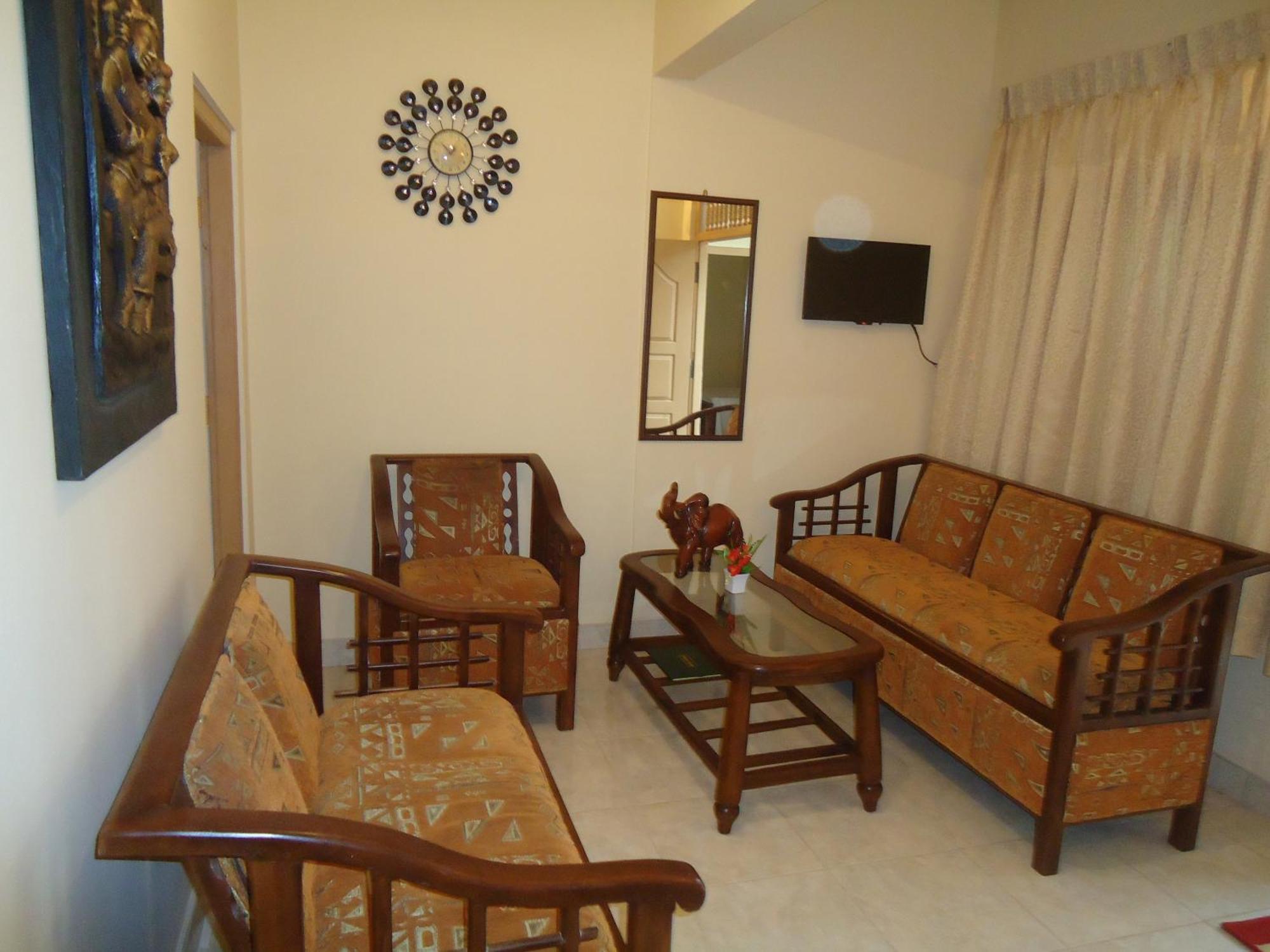Guest House Kaduwela Exterior photo